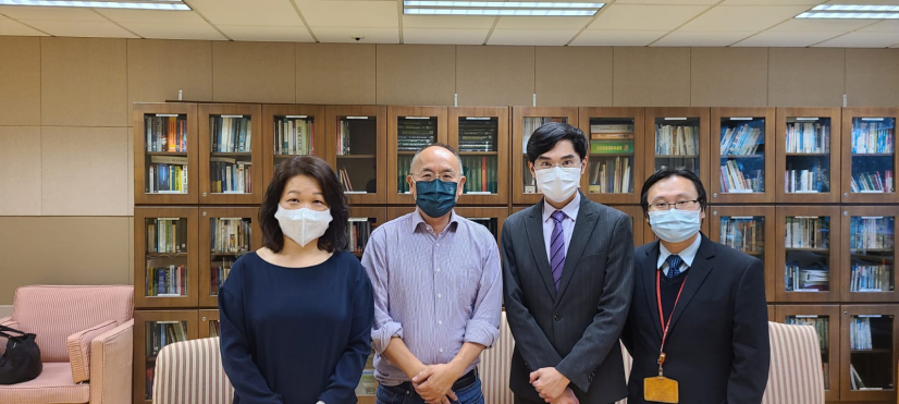 (From left) Ms Florence Cheung, Training Consultant, and Professor Yip, Director, CSRP; Mr. Vincent NG, Executive Director and Mr. Justin LEUNG, Program Manager, SPS
 